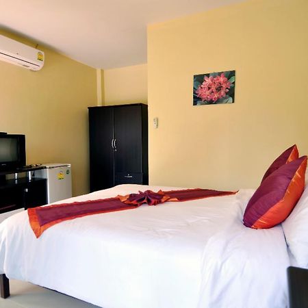 Tonnam Villa Phuket Rum bild