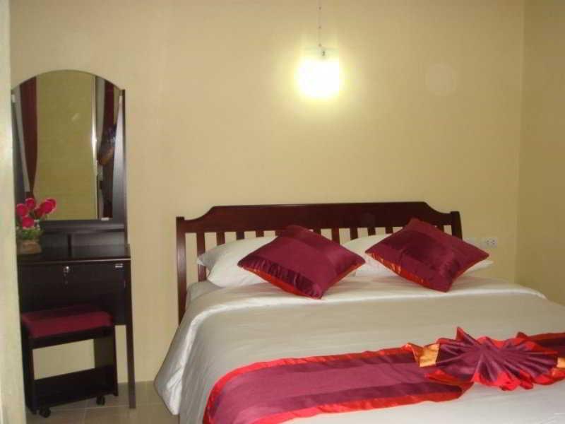 Tonnam Villa Phuket Exteriör bild